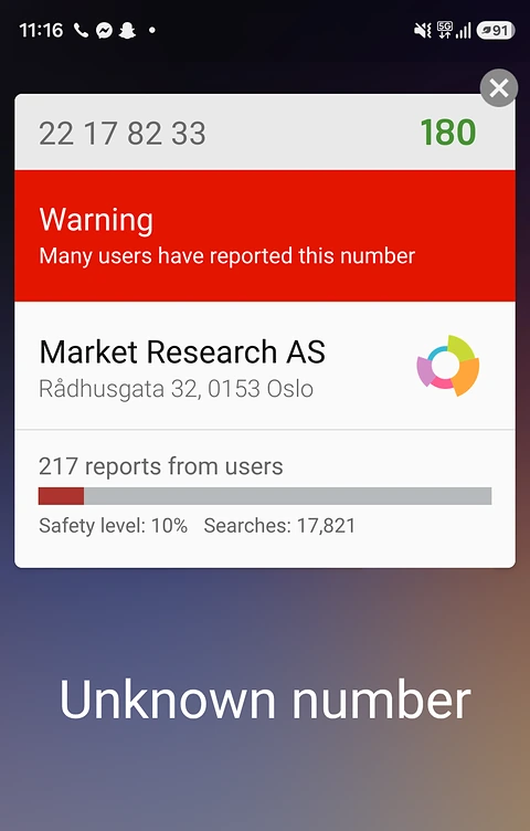 The 180 app warning about a possible telemarketer during an incoming call